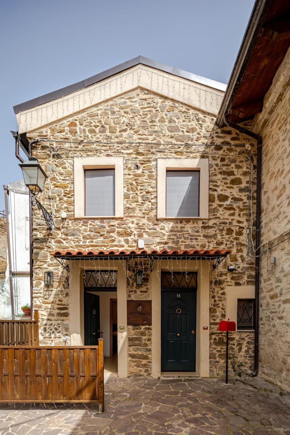 Ca'Del Borgo B&B Country House Ogliastro Cilento Værelse billede